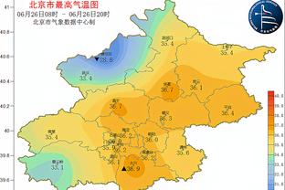 出点小汗！詹姆斯半场8中4 拿到13分3篮板5助攻&正负值+14